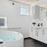 Holiday home Amazing In With Wifi